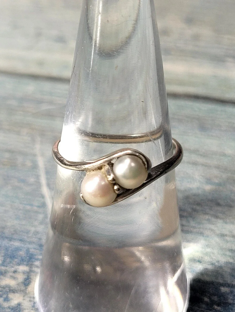 10k Classic Pearl Two-Stone white Gold Ring - White Pearls